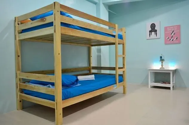 Ortak Ranzalı Oda, Sadece kadınlar için (Female)
