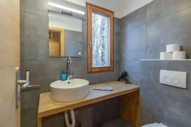 Family Ev, Birden Çok Yatak, Bahçeli (Tree house Lika With whirlpool)