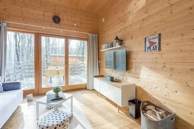 Family Ev, Birden Çok Yatak, Bahçeli (Tree house Lika With whirlpool)