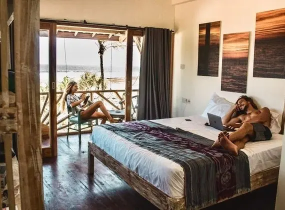 Panoramic Tek Büyük veya İki Ayrı Yataklı Oda, Plaj Manzaralı, Denize Sıfır