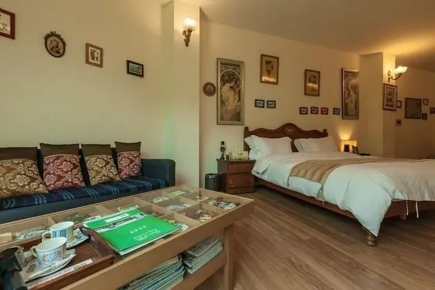Deluxe Tek Büyük Yataklı Oda