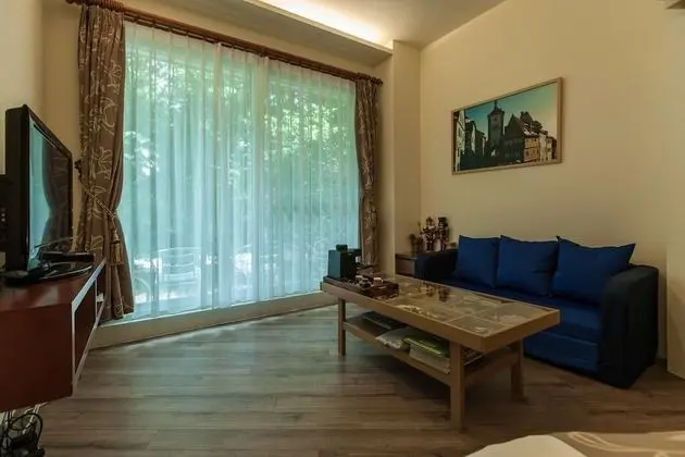 Romantic Tek Büyük Yataklı Oda