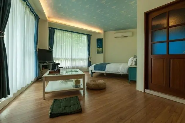 Romantic Tek Büyük Yataklı Oda