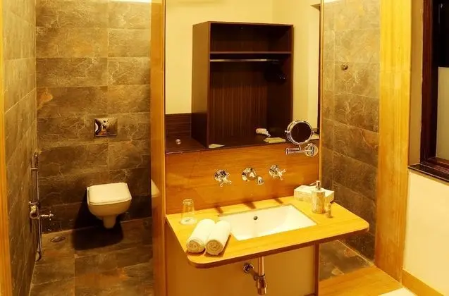 Standard Oda, Balkon, Bahçe Manzaralı