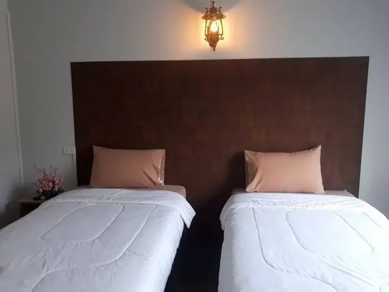 Basic Double Room, 2 Twin Beds