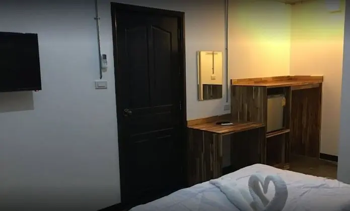 Basic Double Room, 2 Twin Beds