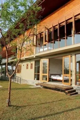 Comfort Üç Kişilik Oda, Birden Çok Yatak, Özel Banyo, Avlu Manzaralı