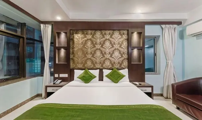 Deluxe Oda, 1 En Büyük (King) Boy Yatak, Sigara İçilebilir, Şehir Manzaralı