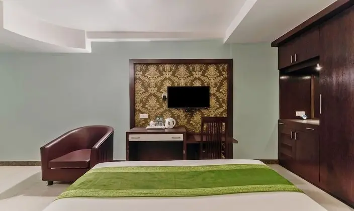 Deluxe Oda, 1 En Büyük (King) Boy Yatak, Sigara İçilebilir, Şehir Manzaralı