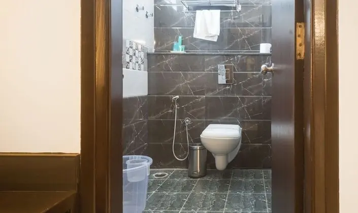 Standard Oda, 1 Büyük (Queen) Boy Yatak, Sigara İçilmez