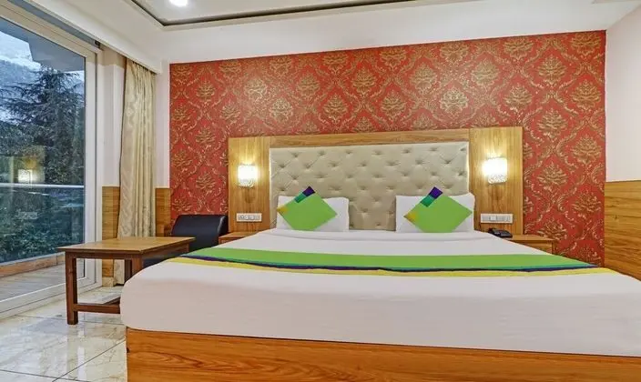 Deluxe Tek Büyük Yataklı Oda