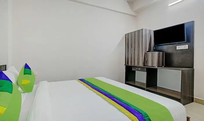 Economy Tek Büyük veya İki Ayrı Yataklı Oda