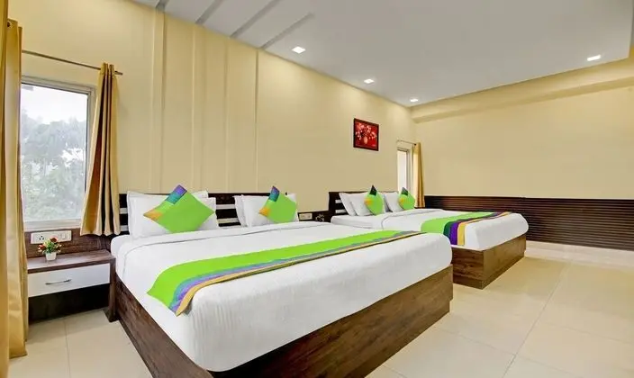 Premium Tek Büyük Yataklı Oda