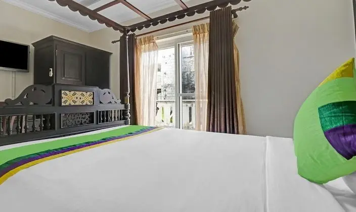 Economy Tek Büyük Yataklı Oda