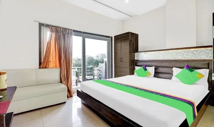 Economy Tek Büyük Yataklı Oda