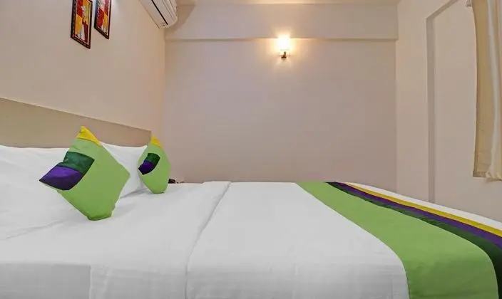 Premium Tek Büyük Yataklı Oda