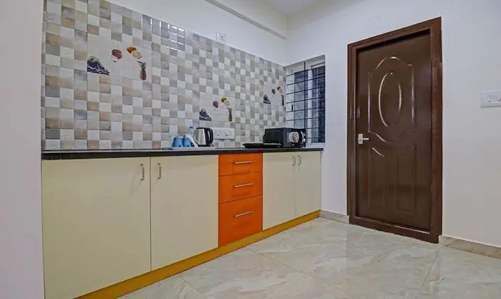 Premium Tek Büyük Yataklı Oda