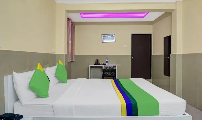 Standard Tek Büyük Yataklı Oda