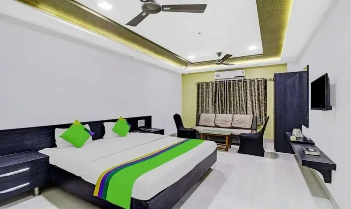 Deluxe Tek Büyük Yataklı Oda