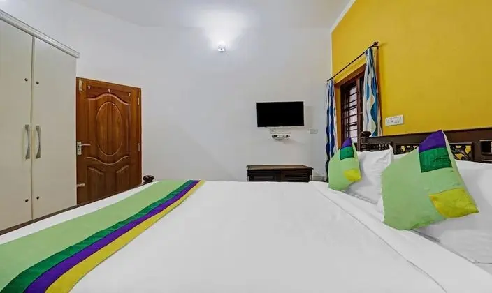 Standard Tek Büyük Yataklı Oda