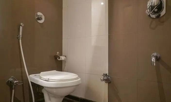 Premium Oda, 1 Büyük (Queen) Boy Yatak, Sigara İçilmez