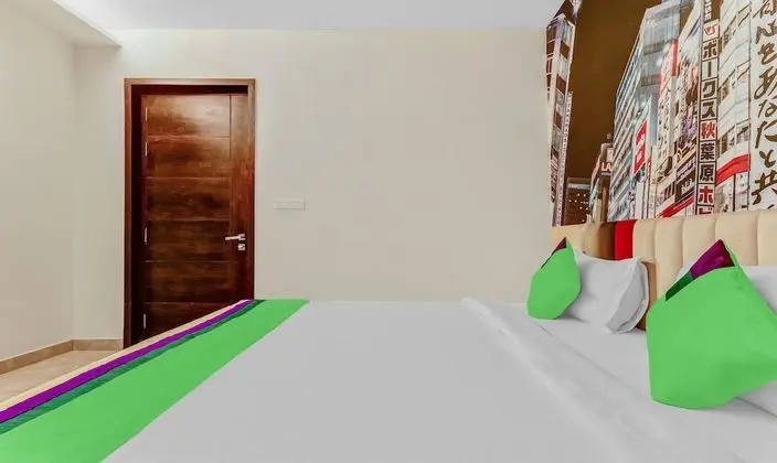 Premium Tek Büyük Yataklı Oda