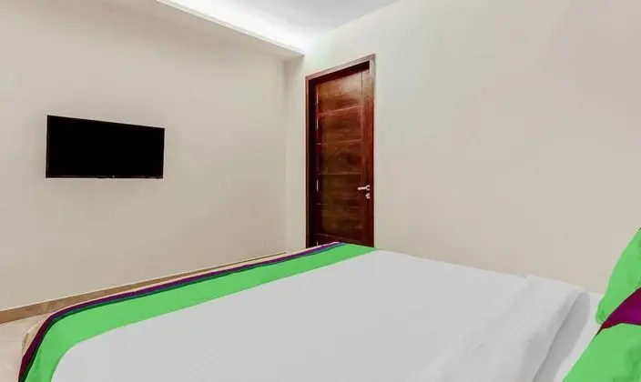 Premium Tek Büyük Yataklı Oda