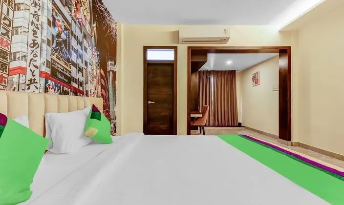 Premium Tek Büyük Yataklı Oda
