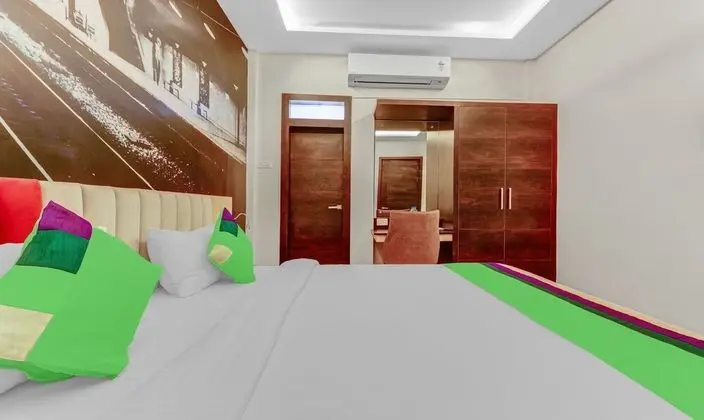Standard Tek Büyük Yataklı Oda