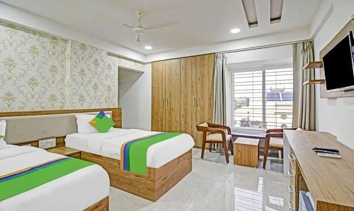Standard Tek Büyük Yataklı Oda
