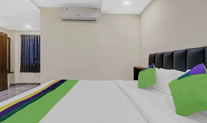 Standard Tek Büyük Yataklı Oda