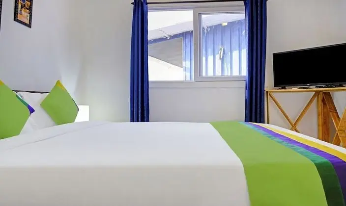 Premium Tek Büyük Yataklı Oda