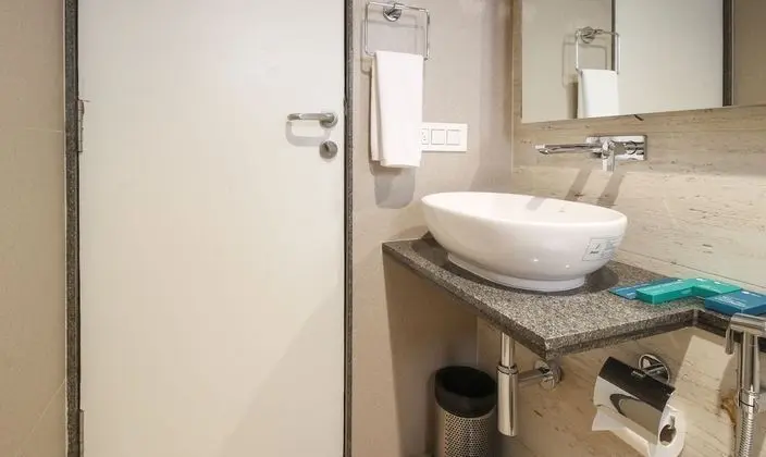 Standard Oda, Birden Çok Yatak, Sigara İçilmez