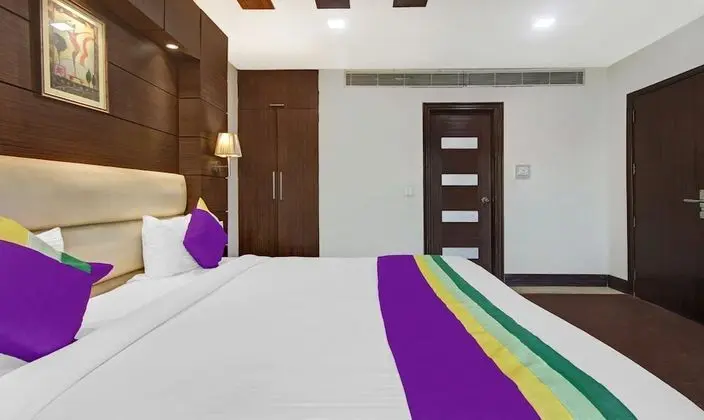 Premium Tek Büyük Yataklı Oda