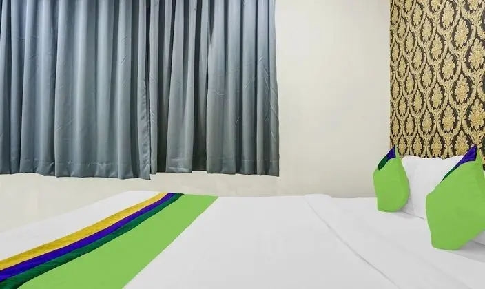 Premium Tek Büyük Yataklı Oda