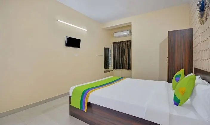 Premium Tek Büyük Yataklı Oda