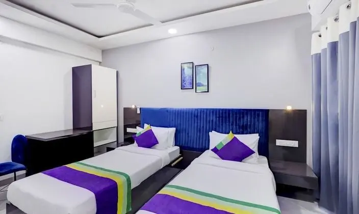 Deluxe Tek Büyük Yataklı Oda