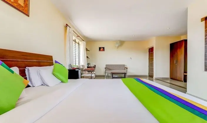 Deluxe Tek Büyük Yataklı Oda