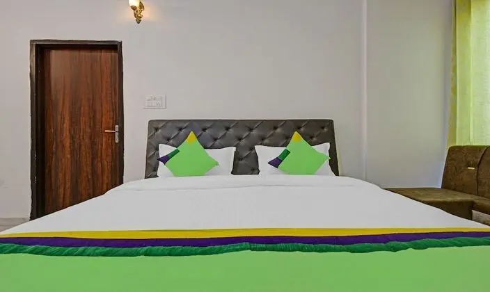 Premium Tek Büyük Yataklı Oda