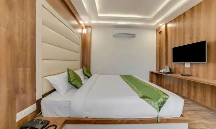 Premium Oda, 1 En Büyük (King) Boy Yatak, Sigara İçilebilir, Şehir Manzaralı