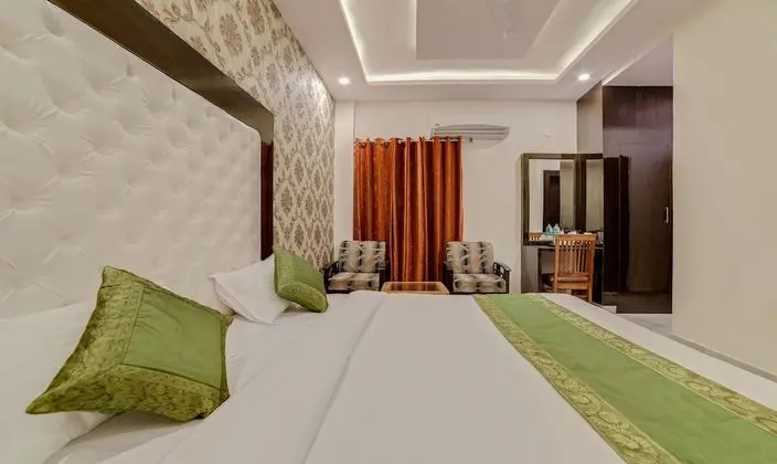 Standard Oda, Birden Çok Yatak, Sigara İçilebilir, Şehir Manzaralı