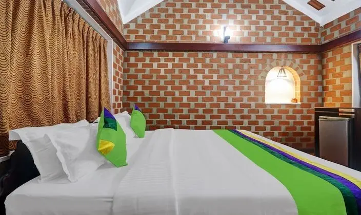 Standard Tek Büyük Yataklı Oda