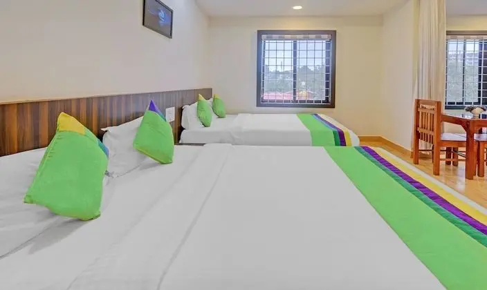 Premium Tek Büyük Yataklı Oda