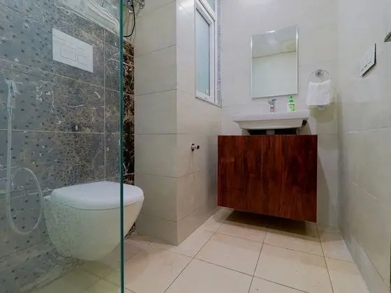 Standard Tek Büyük Yataklı Oda