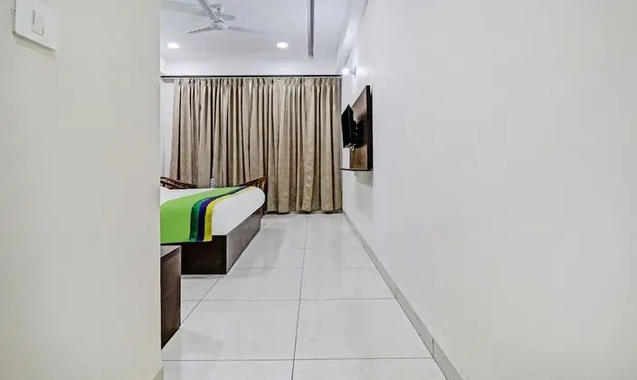 Standard Tek Büyük Yataklı Oda