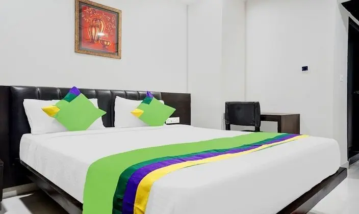 Premium Tek Büyük Yataklı Oda