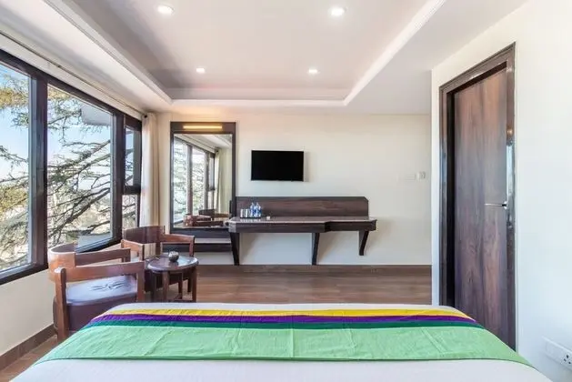 Deluxe Oda, 1 Büyük (Queen) Boy Yatak