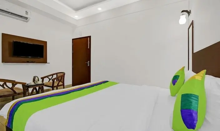 Economy Tek Büyük Yataklı Oda