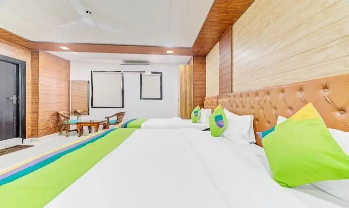 Deluxe Oda, 1 En Büyük (King) Boy Yatak