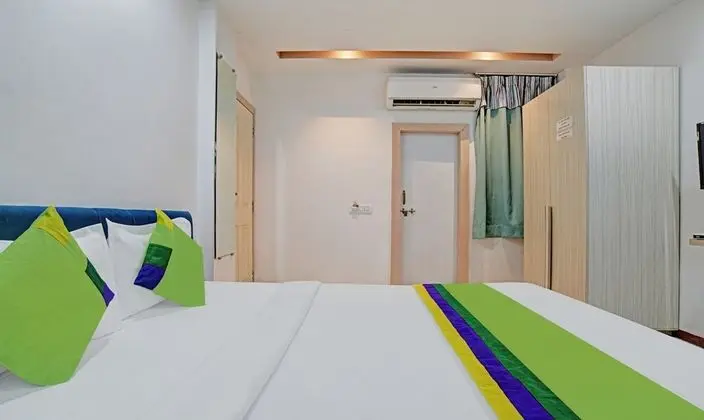 Economy Tek Büyük Yataklı Oda